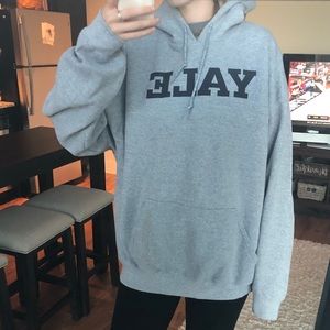 Yale Sweatshirt